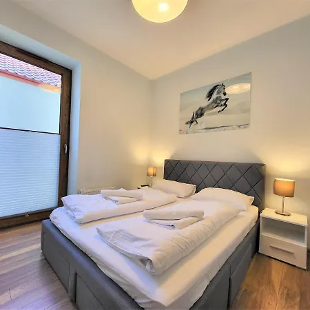 Apartament Bryza Aquarius Ustka Exterior photo